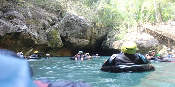 Belize cave tubing tours